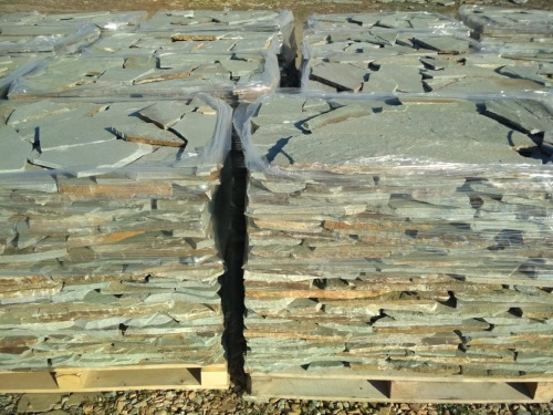 Плитняк златолит зелёный для цоколя, отмостки купить в Абакане