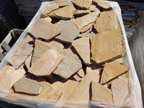 Плитняк златолит жёлтый золотистый для отмостки купить в Абакане