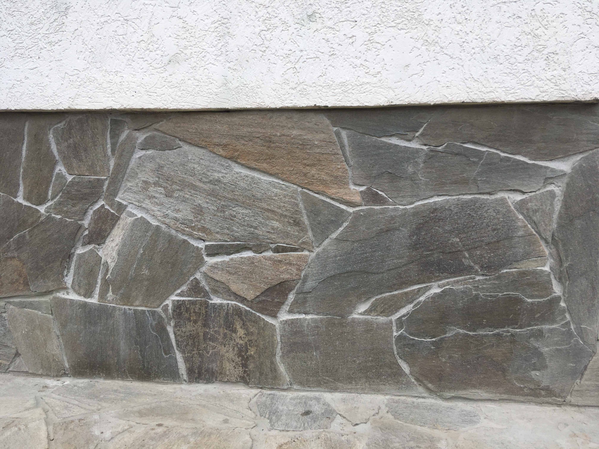 Плитняк златолит Уральский  для фасада купить в Абакане