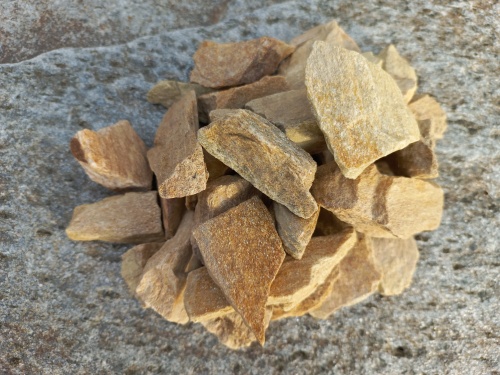 Златолит жёлтый декоративная каменная крошка купить в Абакане