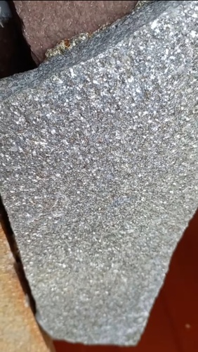 Плитняк златолит серебристый для фасада купить в Абакане