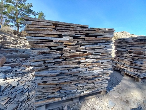 Плитняк златолит серебристый для фасада купить в Абакане