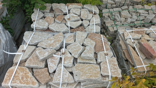 Гранитный плитняк галтованный для парковки купить в Абакане