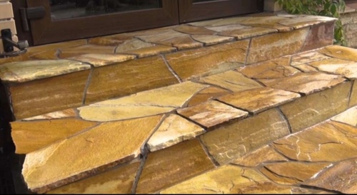 Плитняк златолит жёлтый золотистый для отмостки купить в Абакане